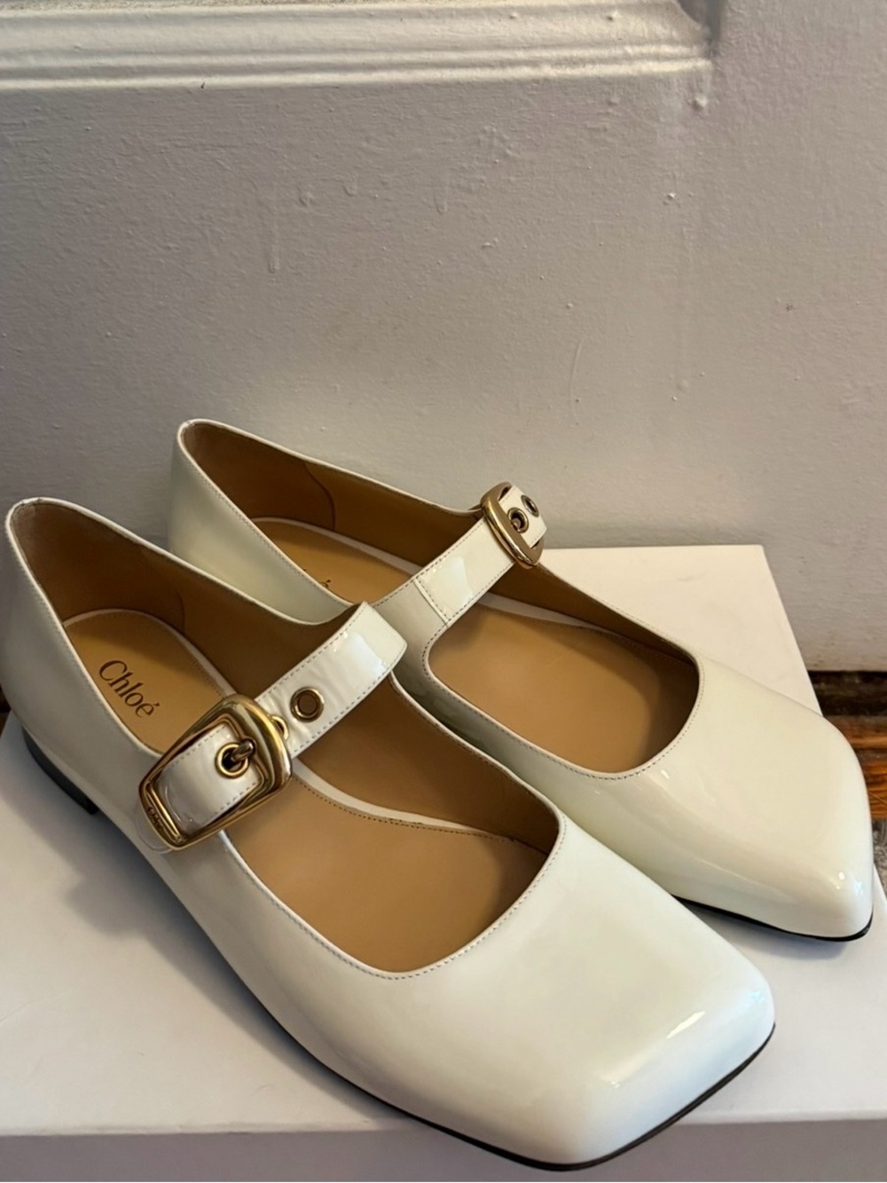 NWT Chloe Polly Mary Jane Flats with Gold Buckle Size 41